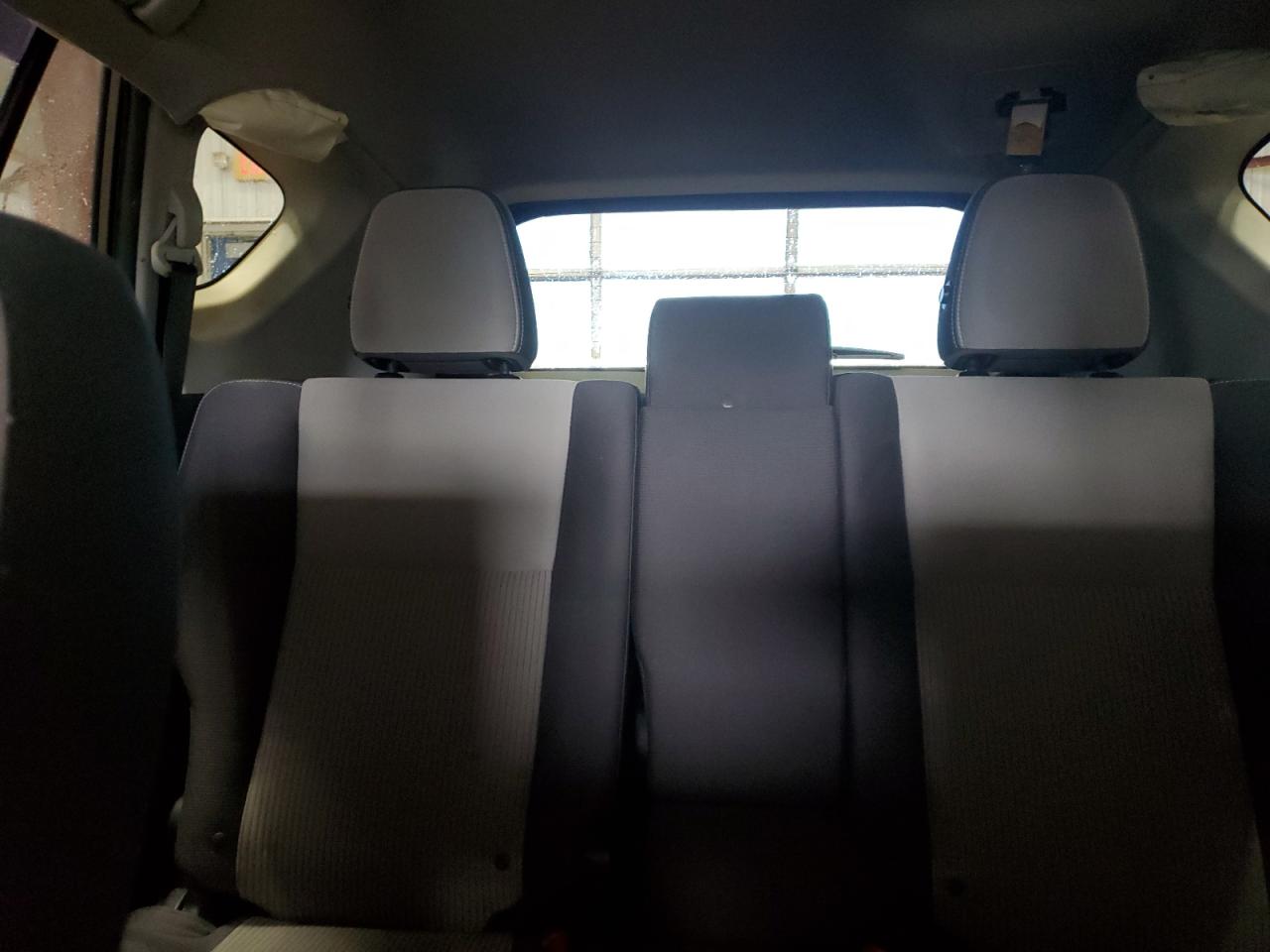 2014 Toyota RAV 4 - Image 10