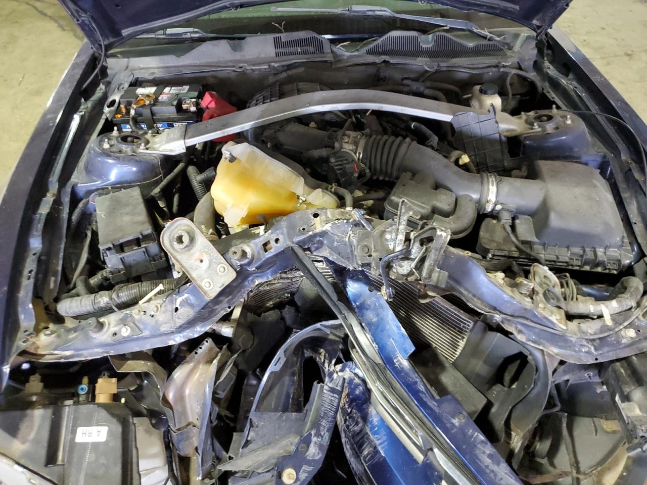 2012 Ford Mustang - Image 11