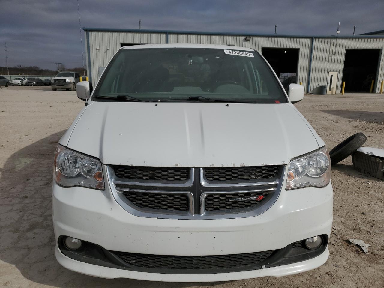 2017 Dodge Caravan - Image 5