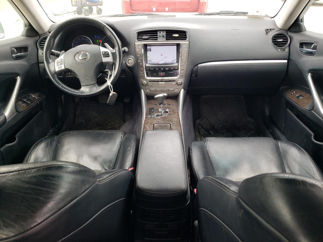 2012 Lexus IS - Image 8