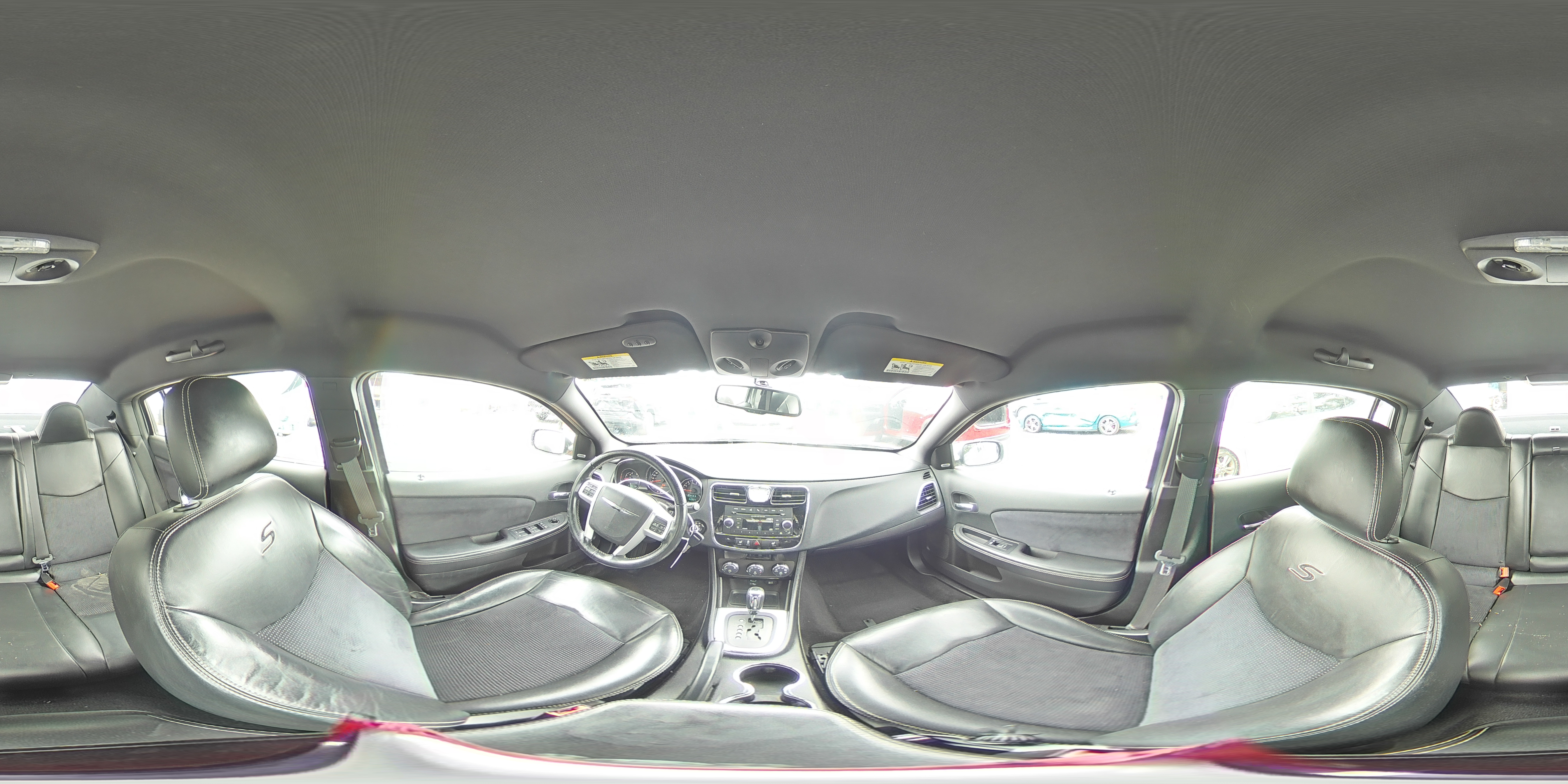 2014 Chrysler 200 - Image 12