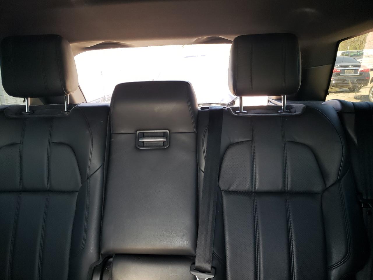 2015 Land Rover Range Rover - Image 10