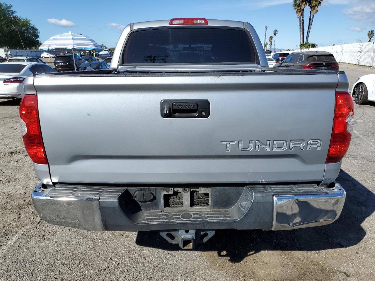2015 Toyota Tundra - Image 6