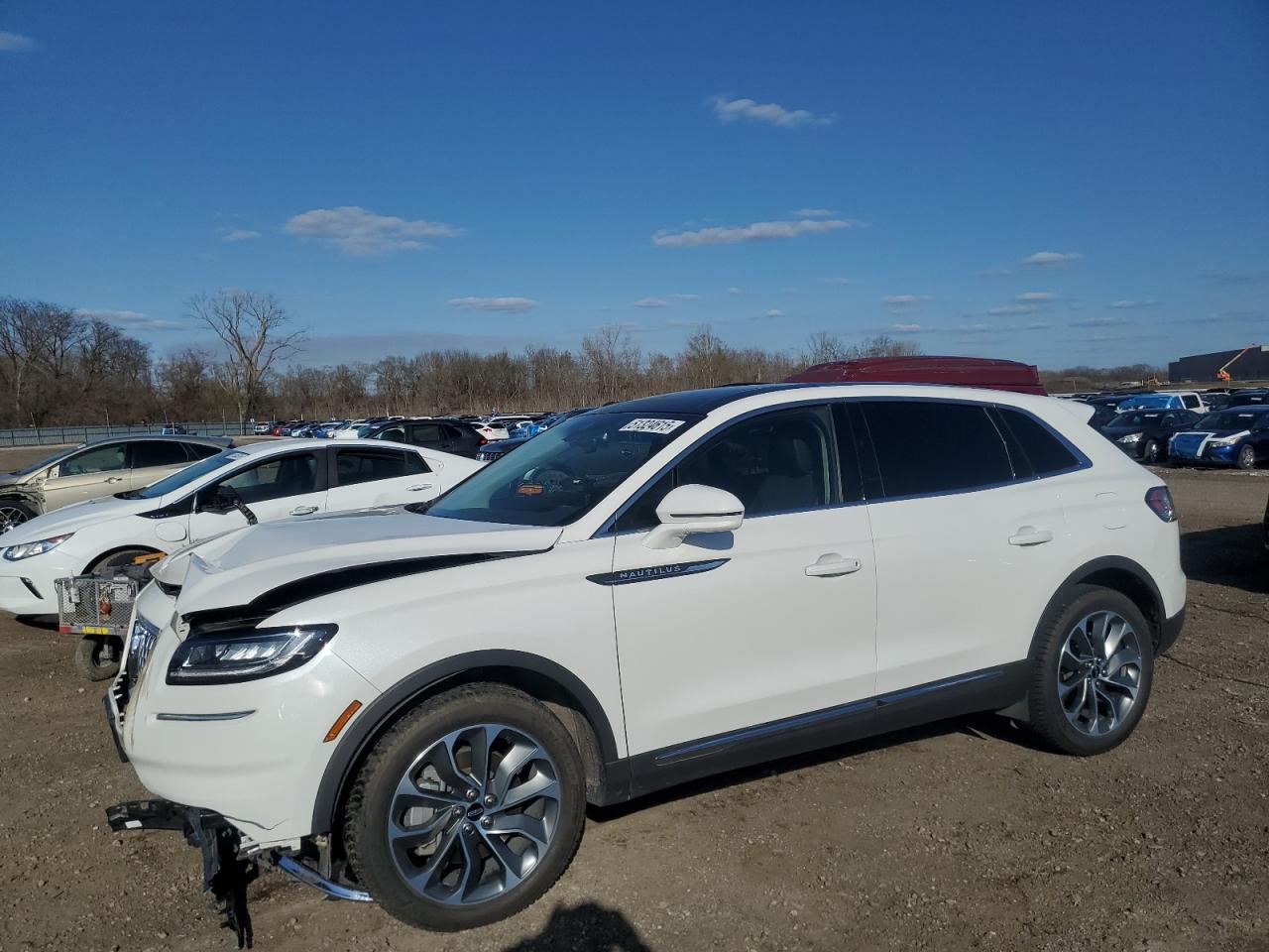 2021 Lincoln Nautilus Reserve na sprzedaż w Des Moines, IA - Front End