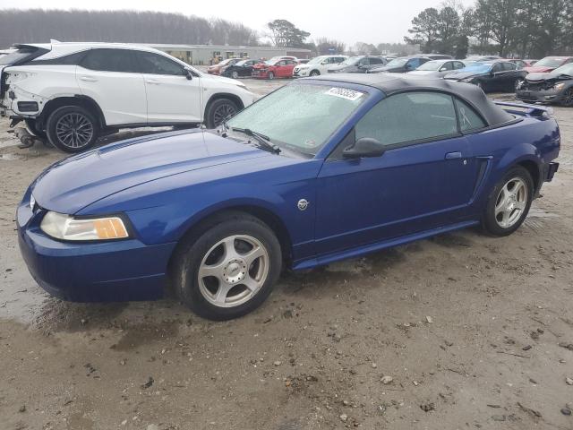 2004 Ford Mustang 