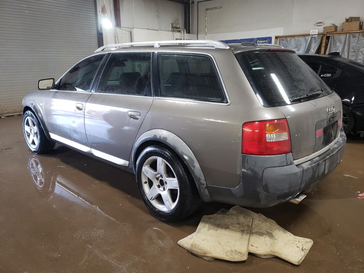 2005 Audi Allroad - Image 2