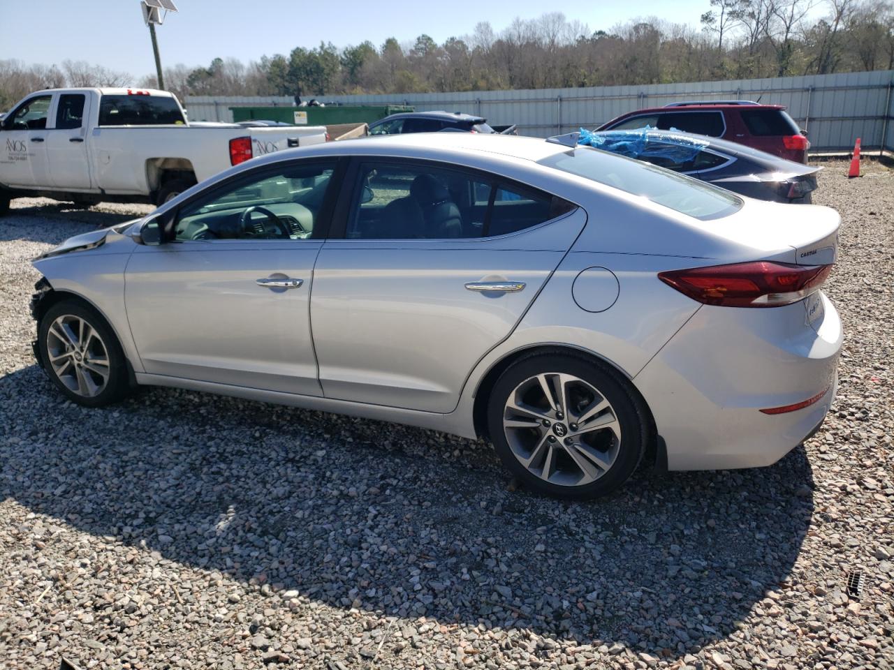 2017 Hyundai Elantra - Image 2