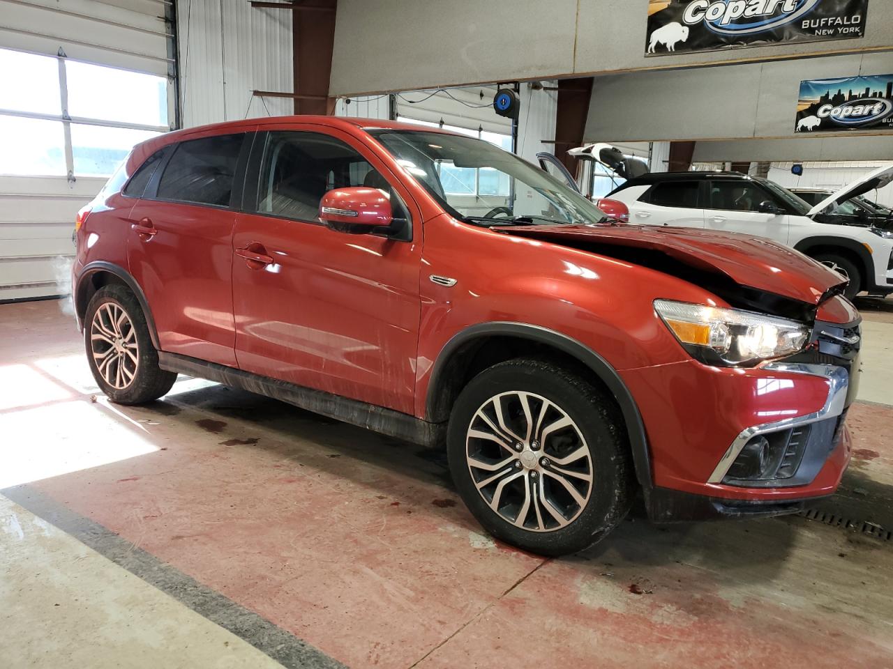 2019 Mitsubishi Outlander - Image 4