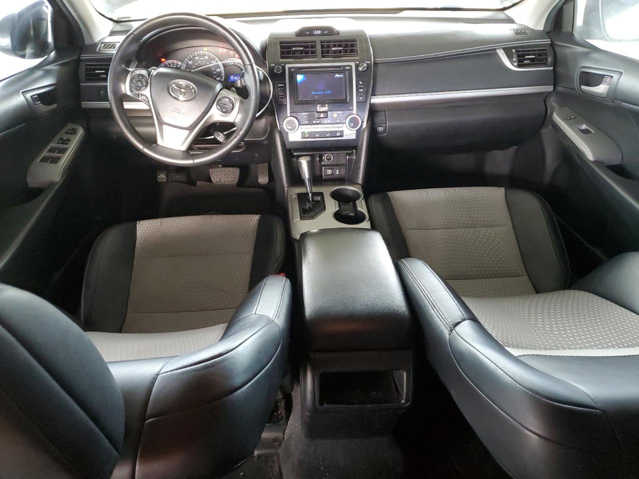 2012 Toyota Camry - Image 8