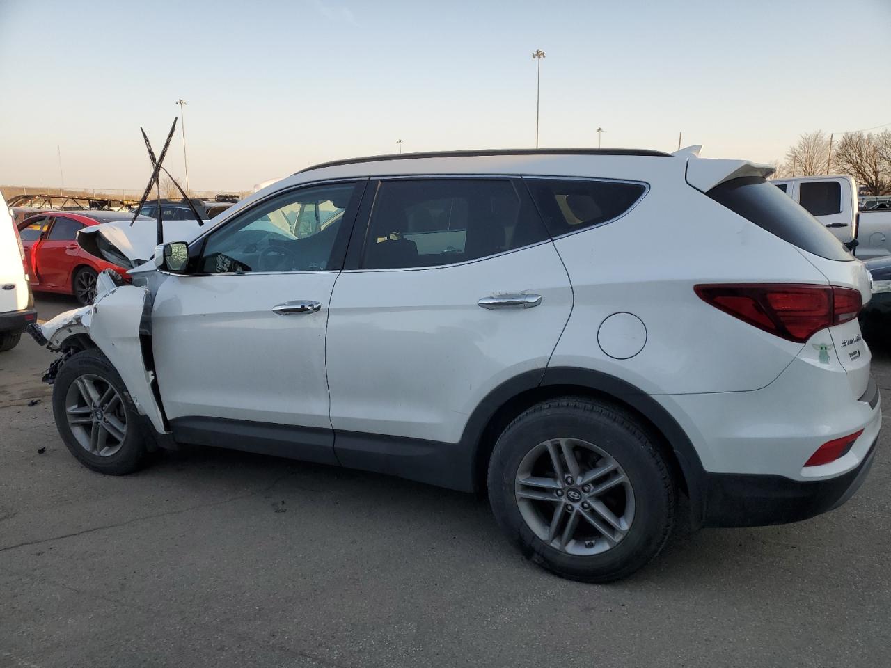 2018 Hyundai Santa Fe - Image 2