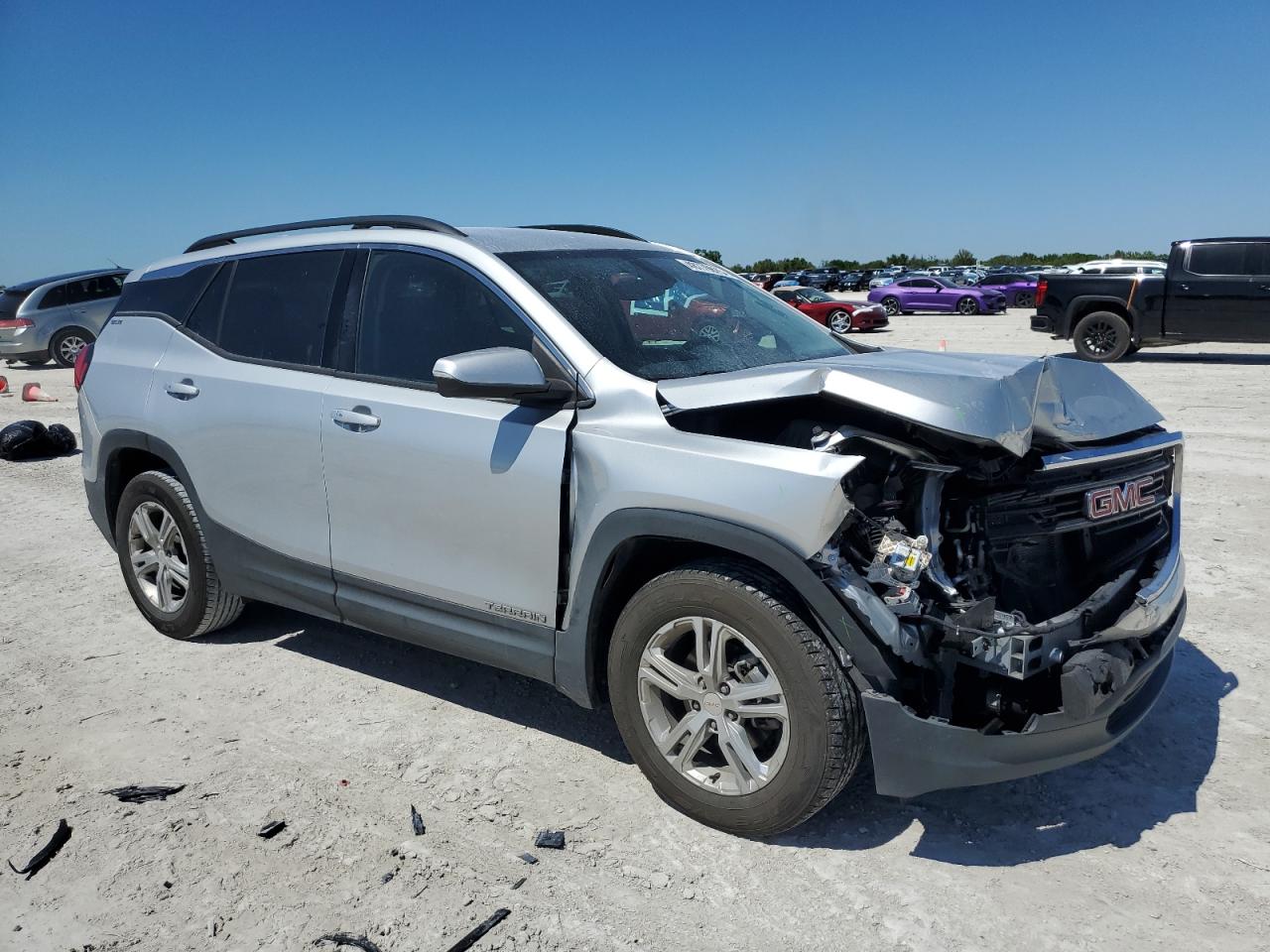 2020 GMC Terrain - Image 4