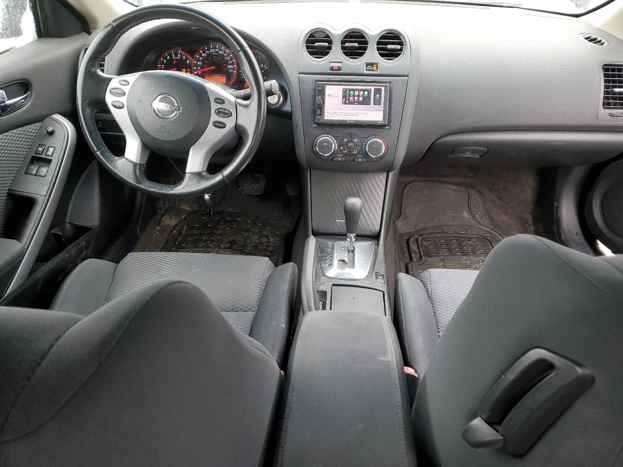 2009 Nissan Altima - Image 8
