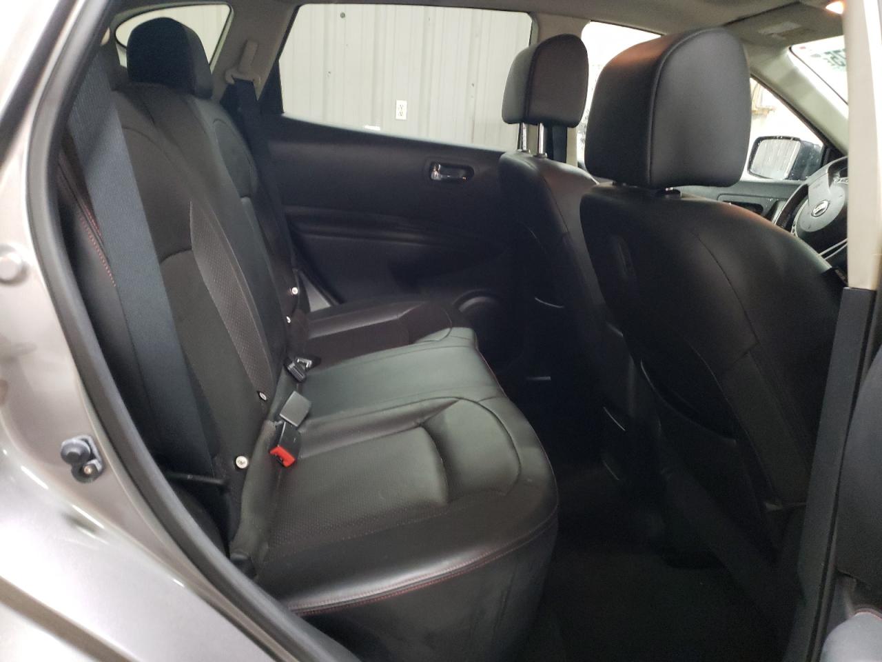 2012 Nissan Rogue - Image 10