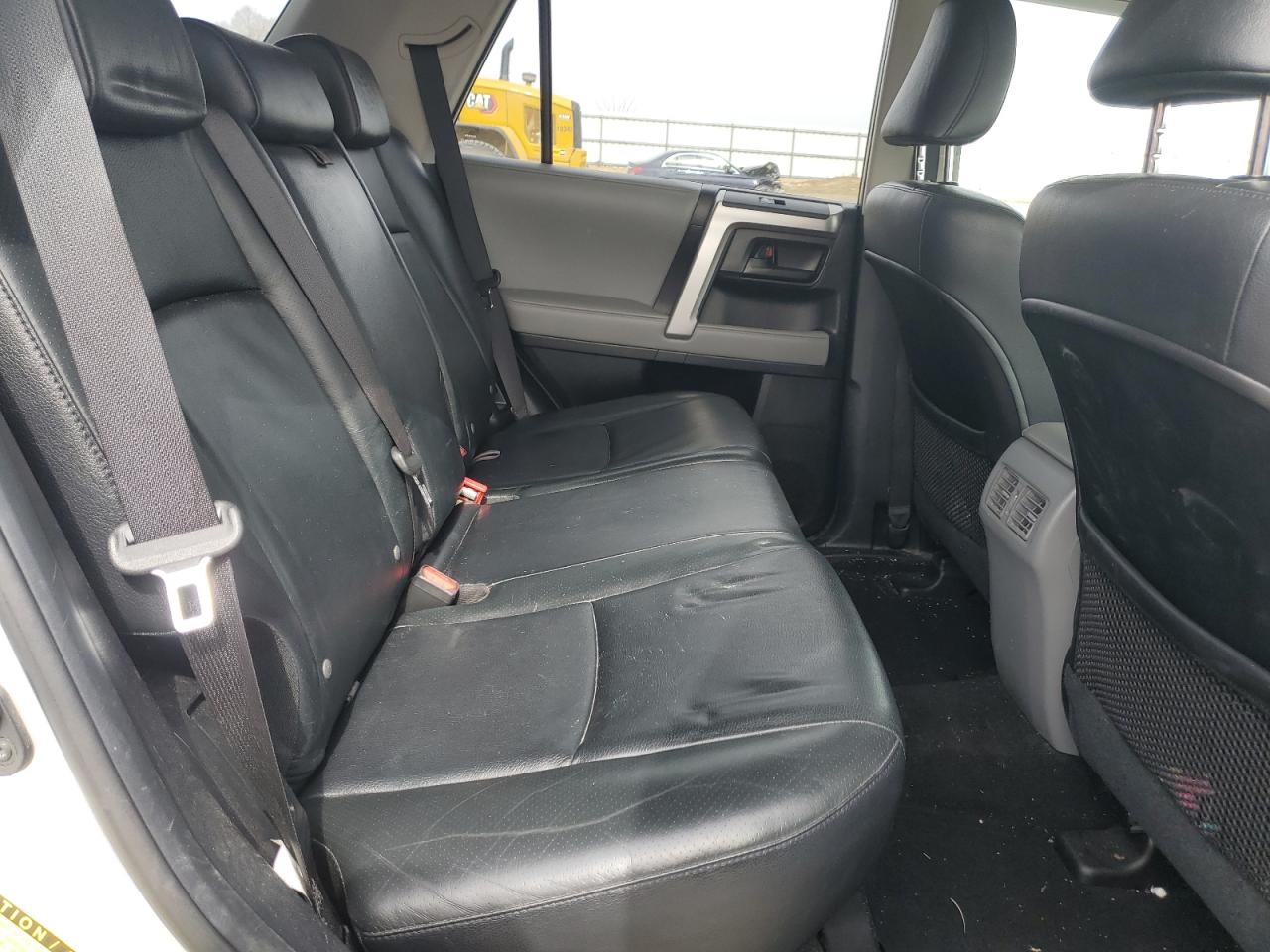 2010 Toyota 4Runner - Image 11