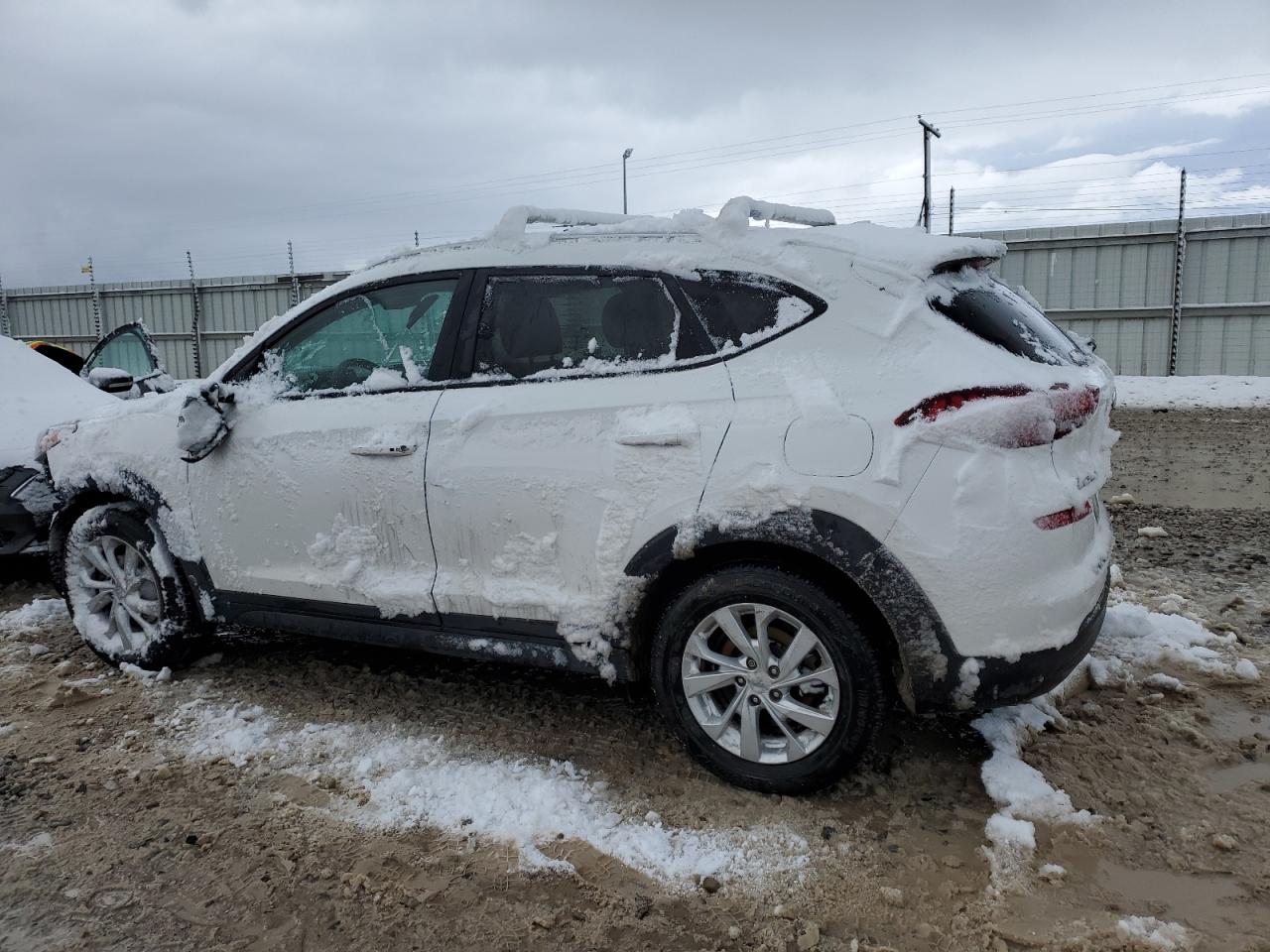 2019 Hyundai Tucson - Image 2