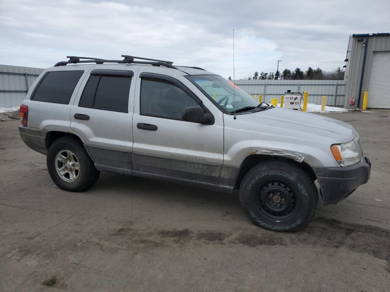 2004 Jeep Grand Cherokee - Image 4