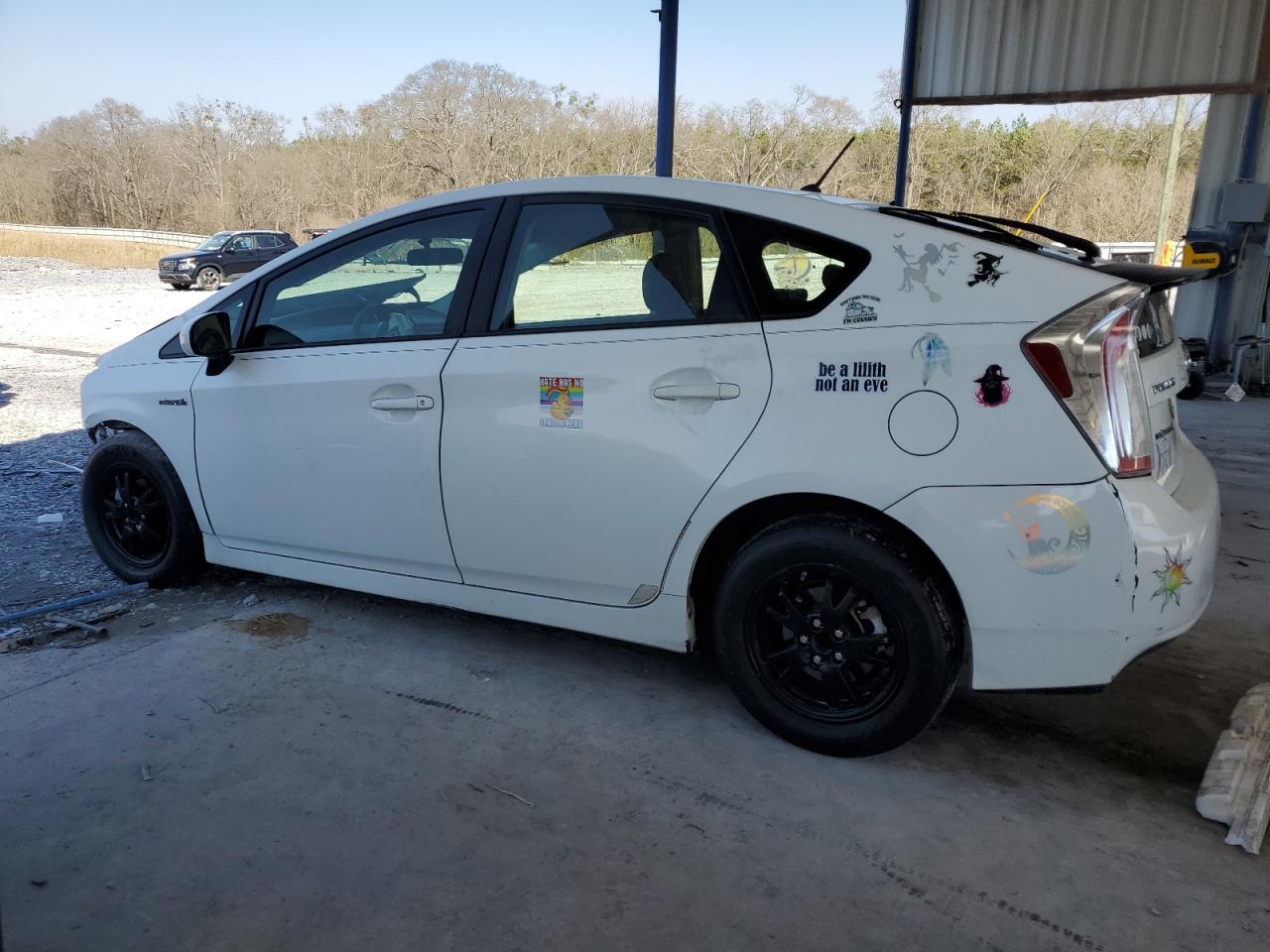 2012 Toyota Prius - Image 2