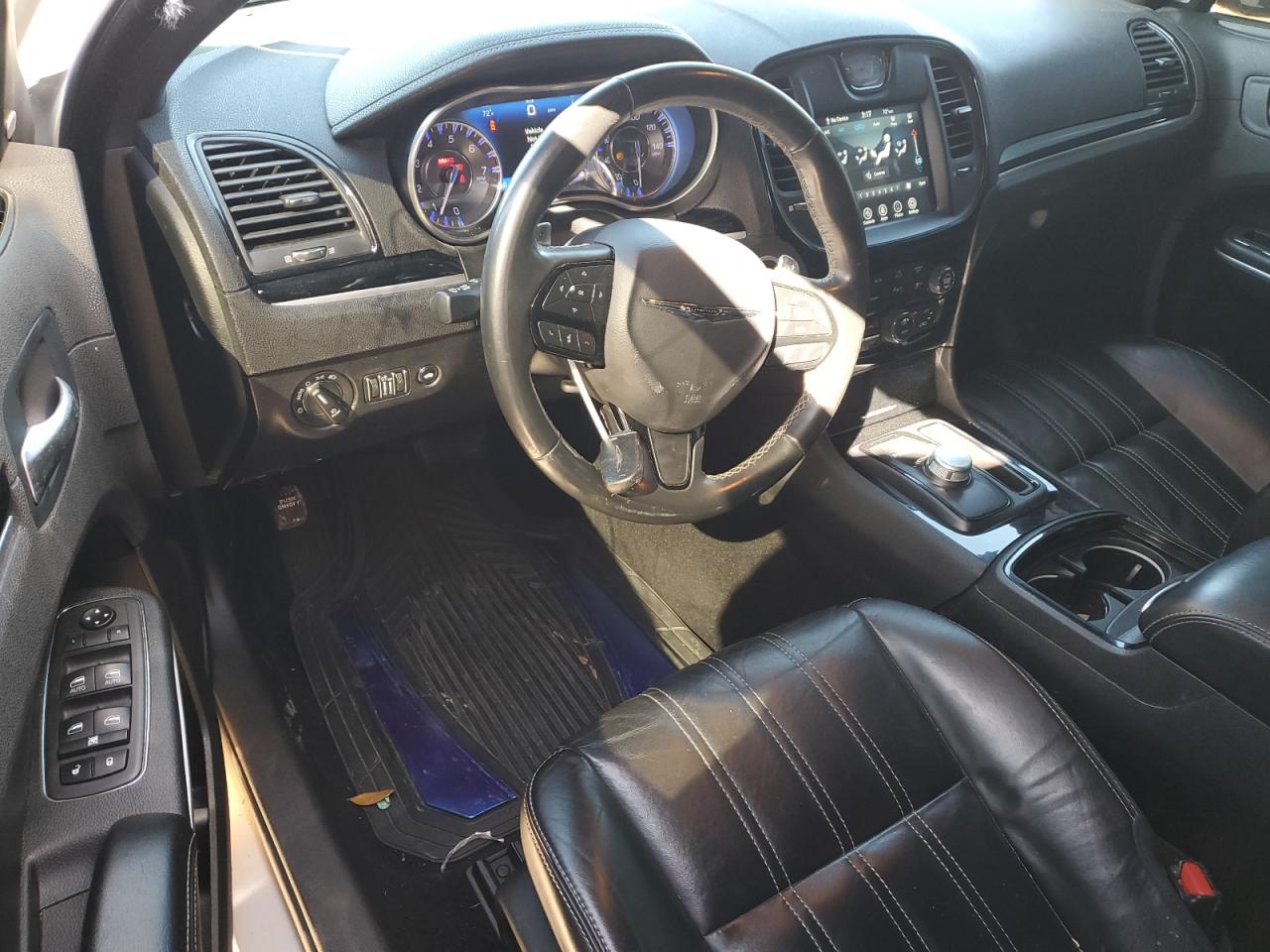 2021 Chrysler 300 - Image 8