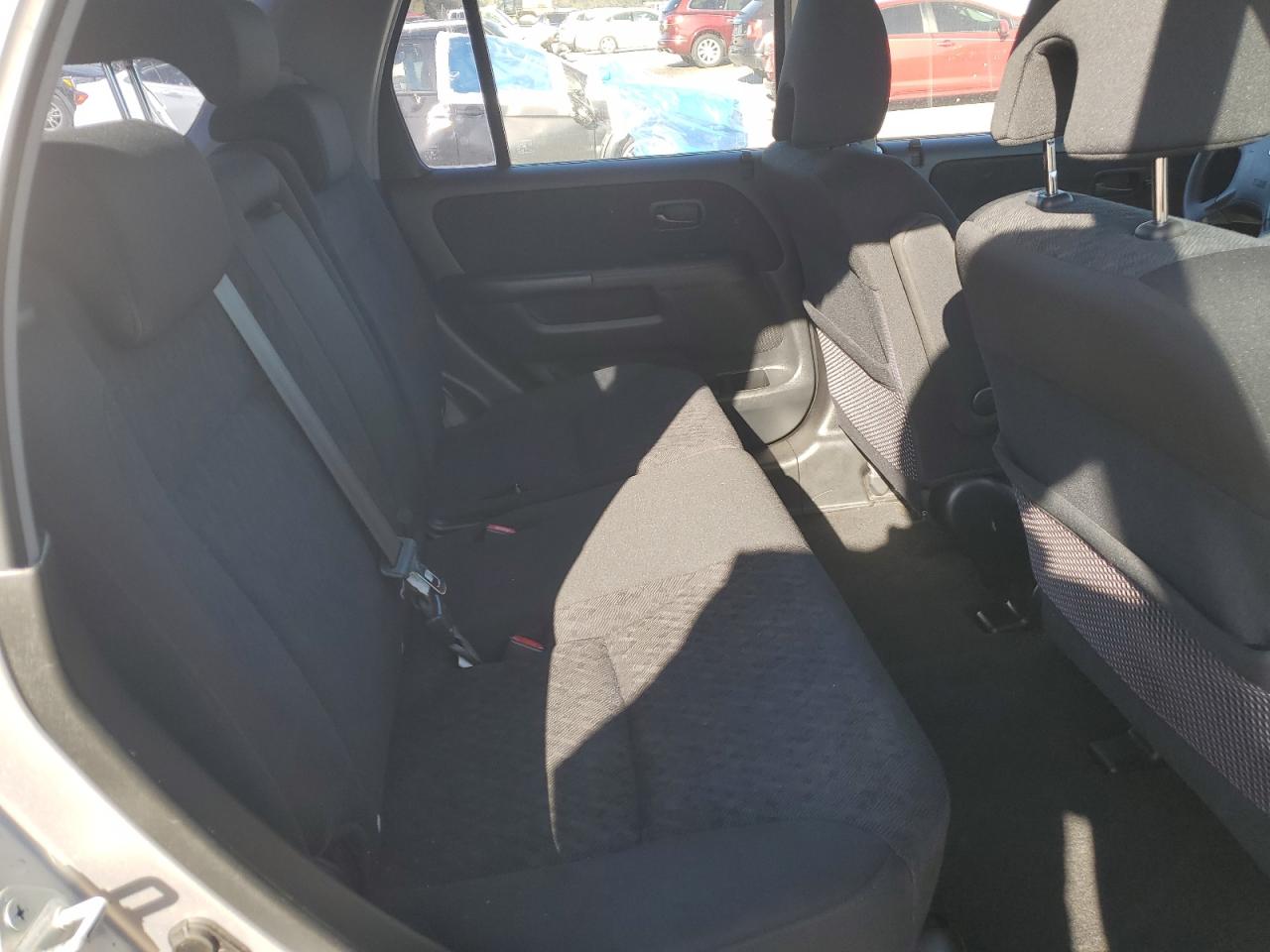 2006 Honda CR-V - Image 10
