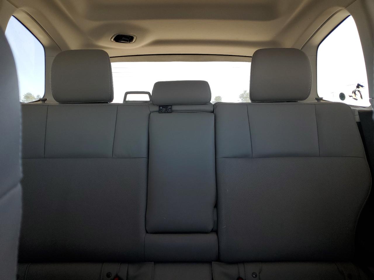 2015 Subaru Forester - Image 10