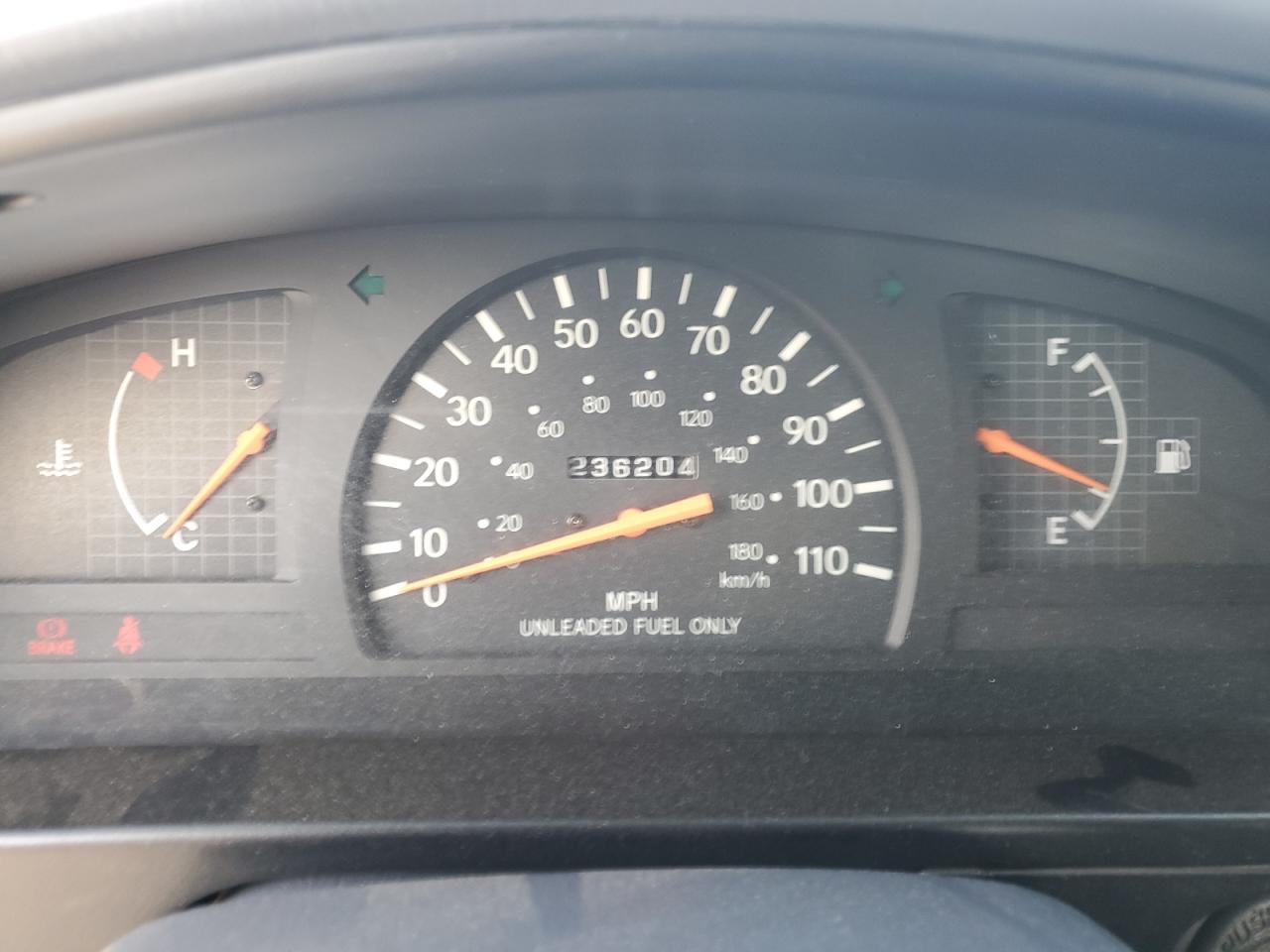 1999 Toyota Tacoma - Image 9