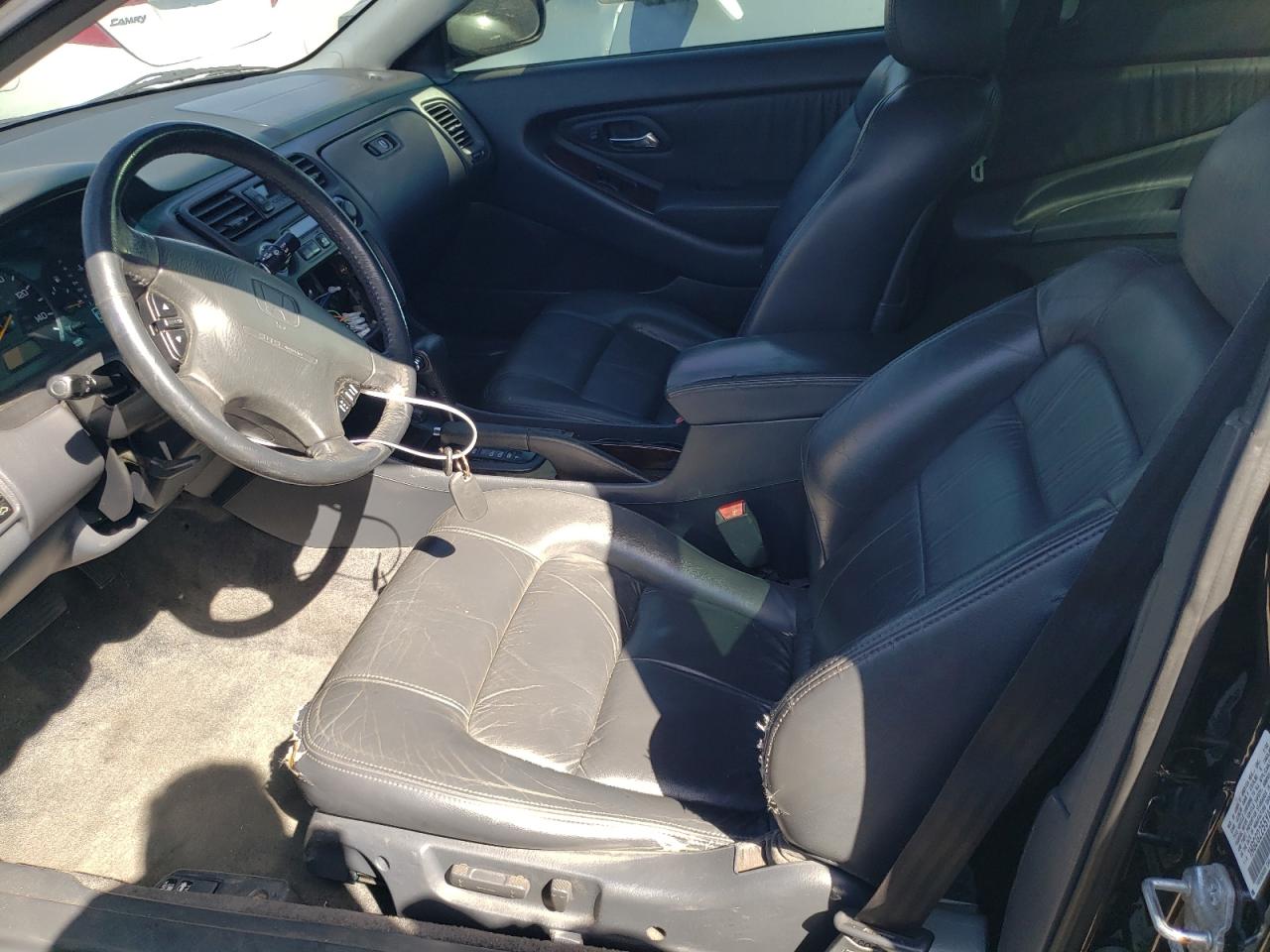 2000 Honda Accord - Image 7