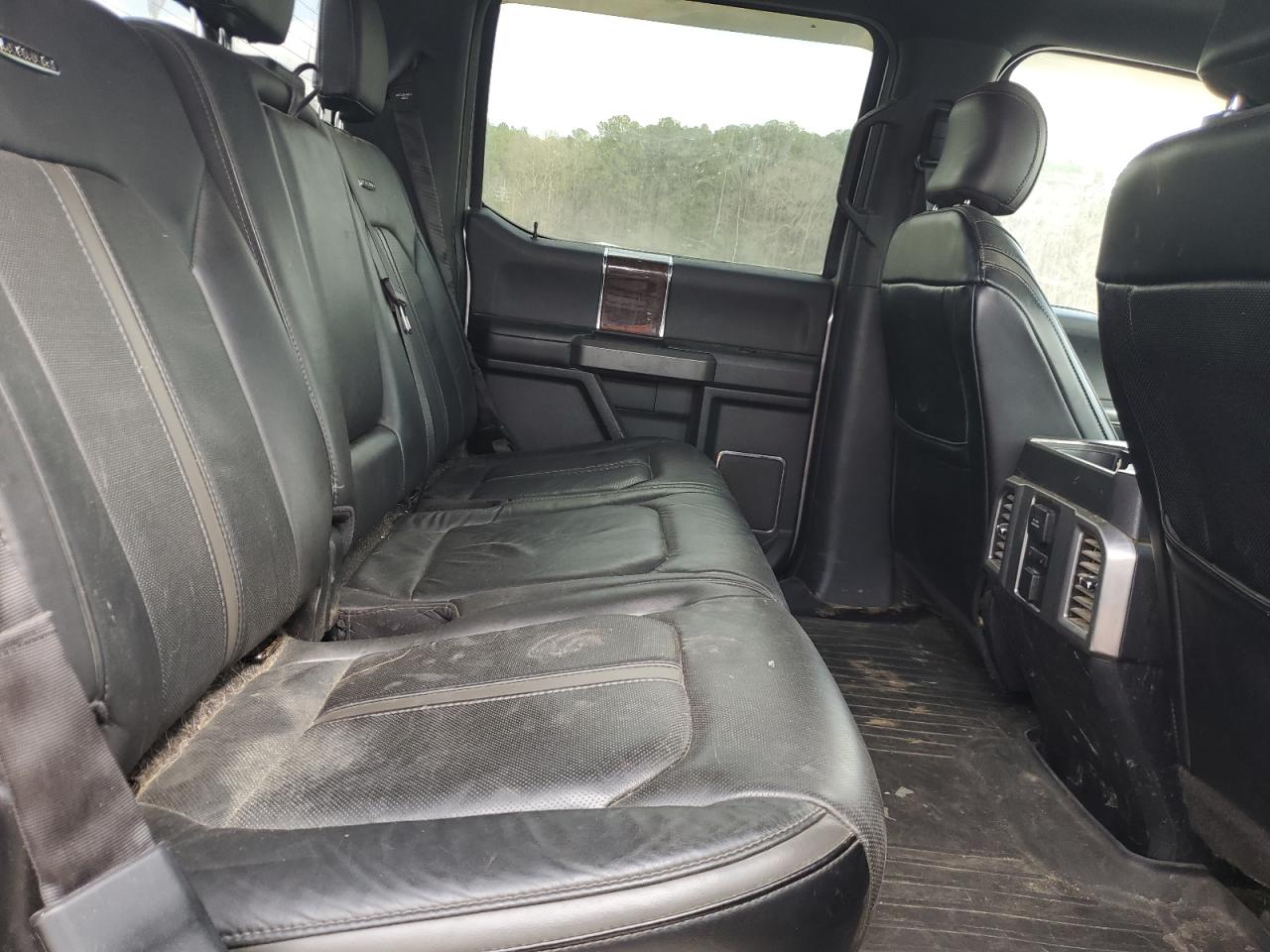 2015 Ford F-150 - Image 10