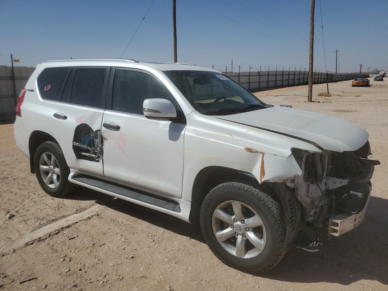 2011 Lexus GX - Image 4