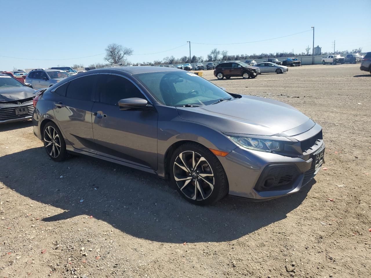 2HGFC1E56JH702060 HONDA CIVIC 2018