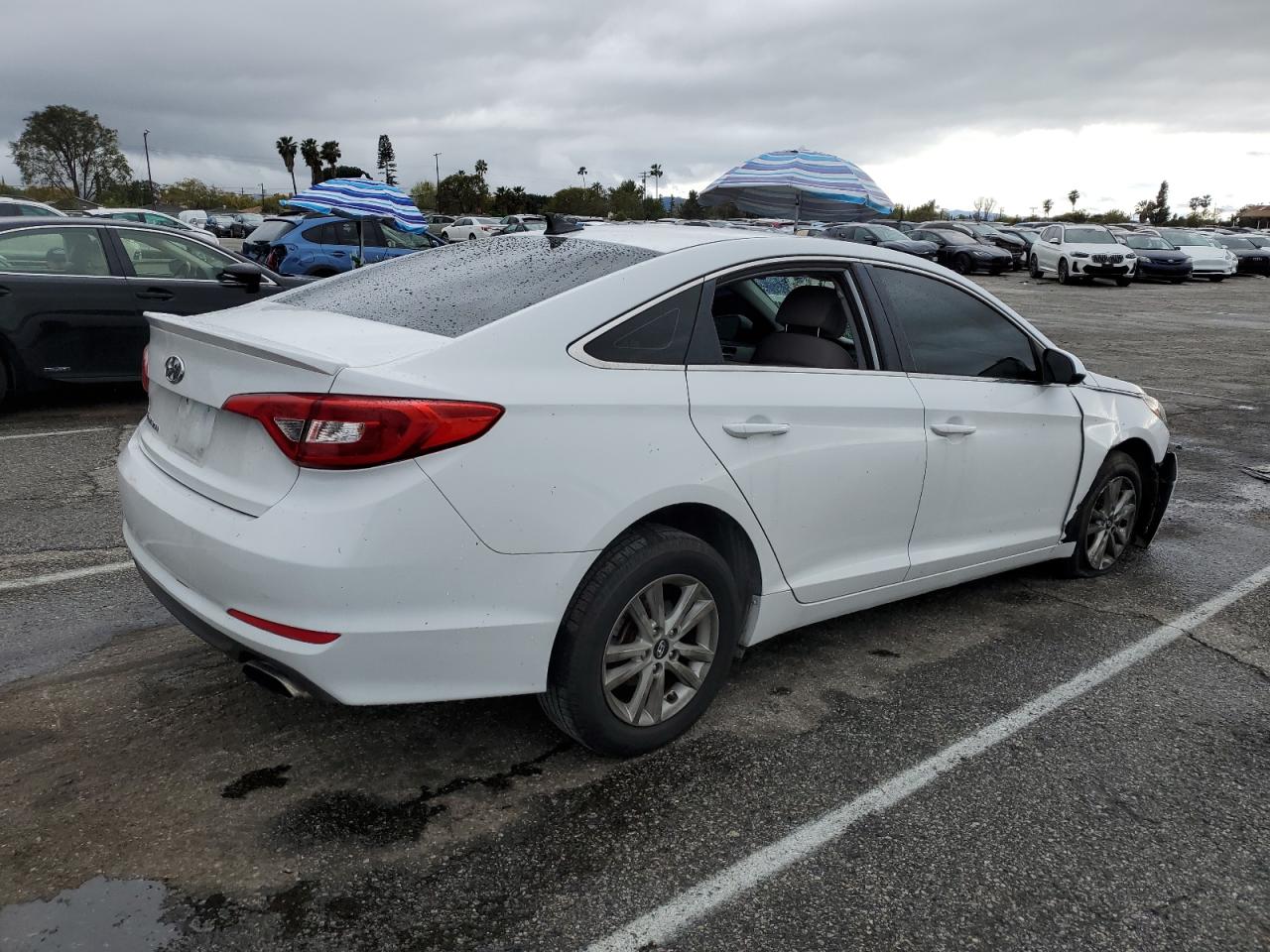 2015 Hyundai Sonata - Image 3