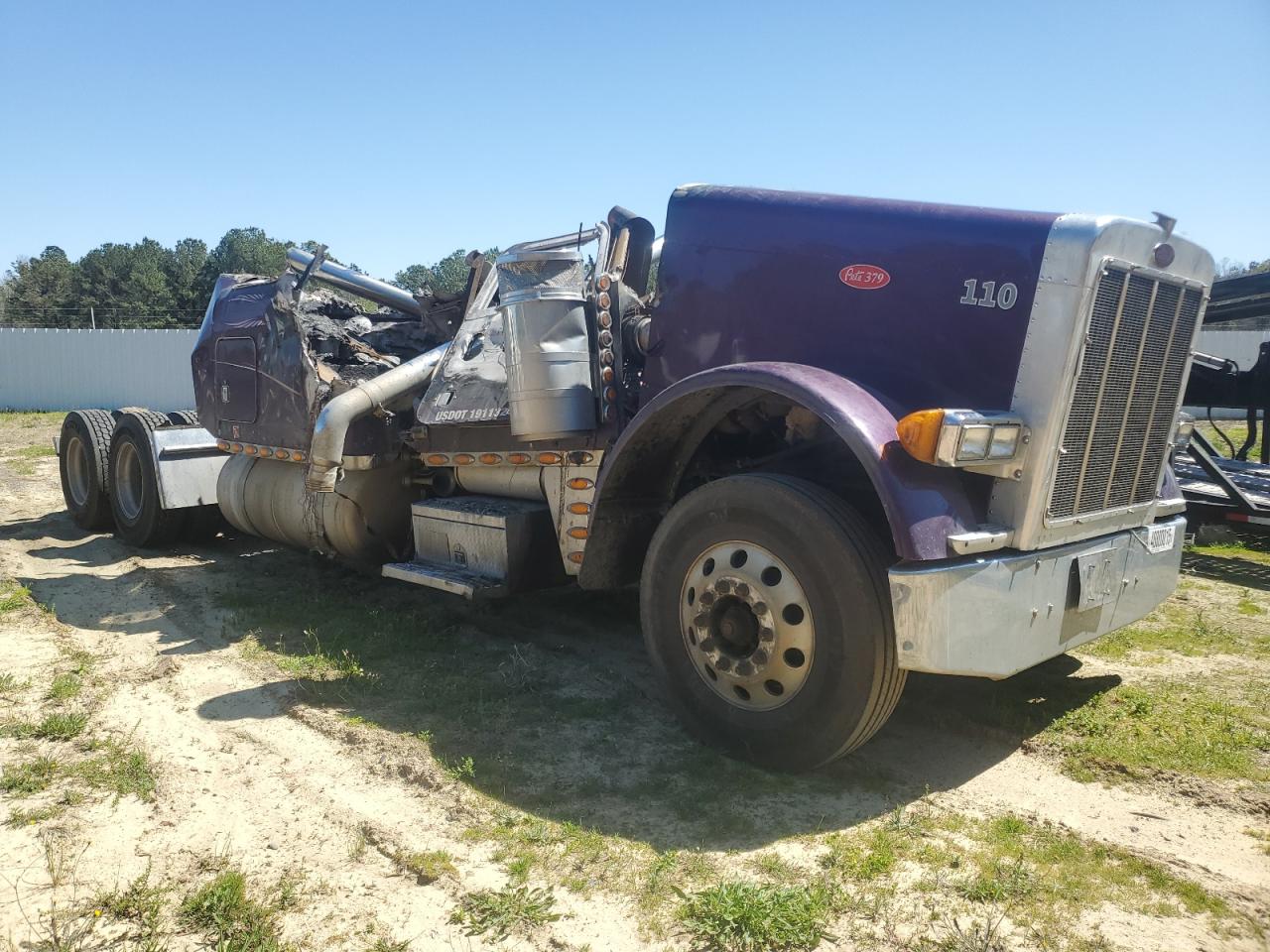 2004 Peterbilt 379 Semi Truck for Sale in Shreveport, LA - Burn