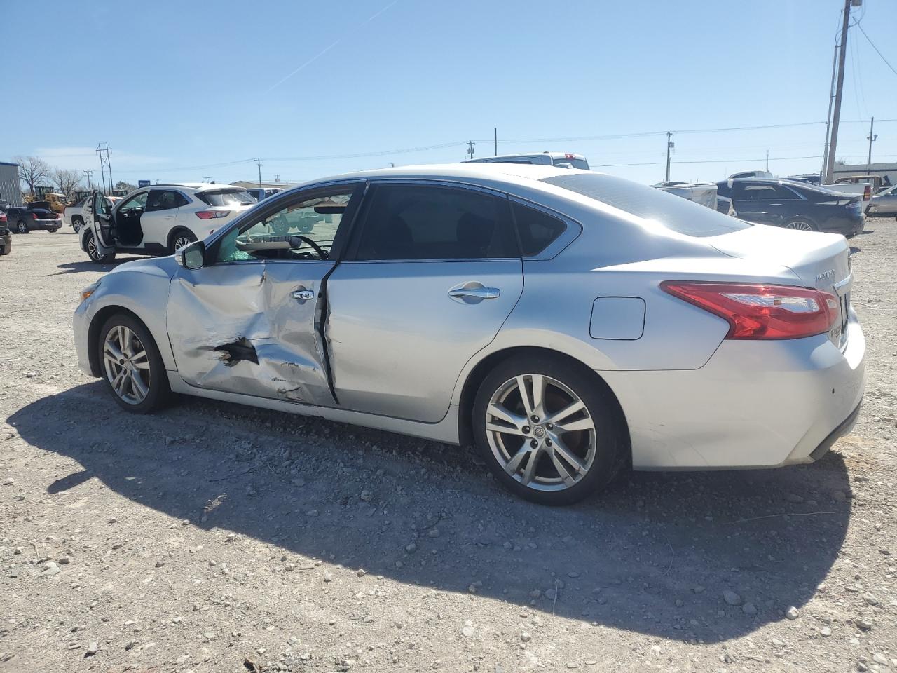 1N4BL3AP6HC183577 NISSAN ALTIMA 2017