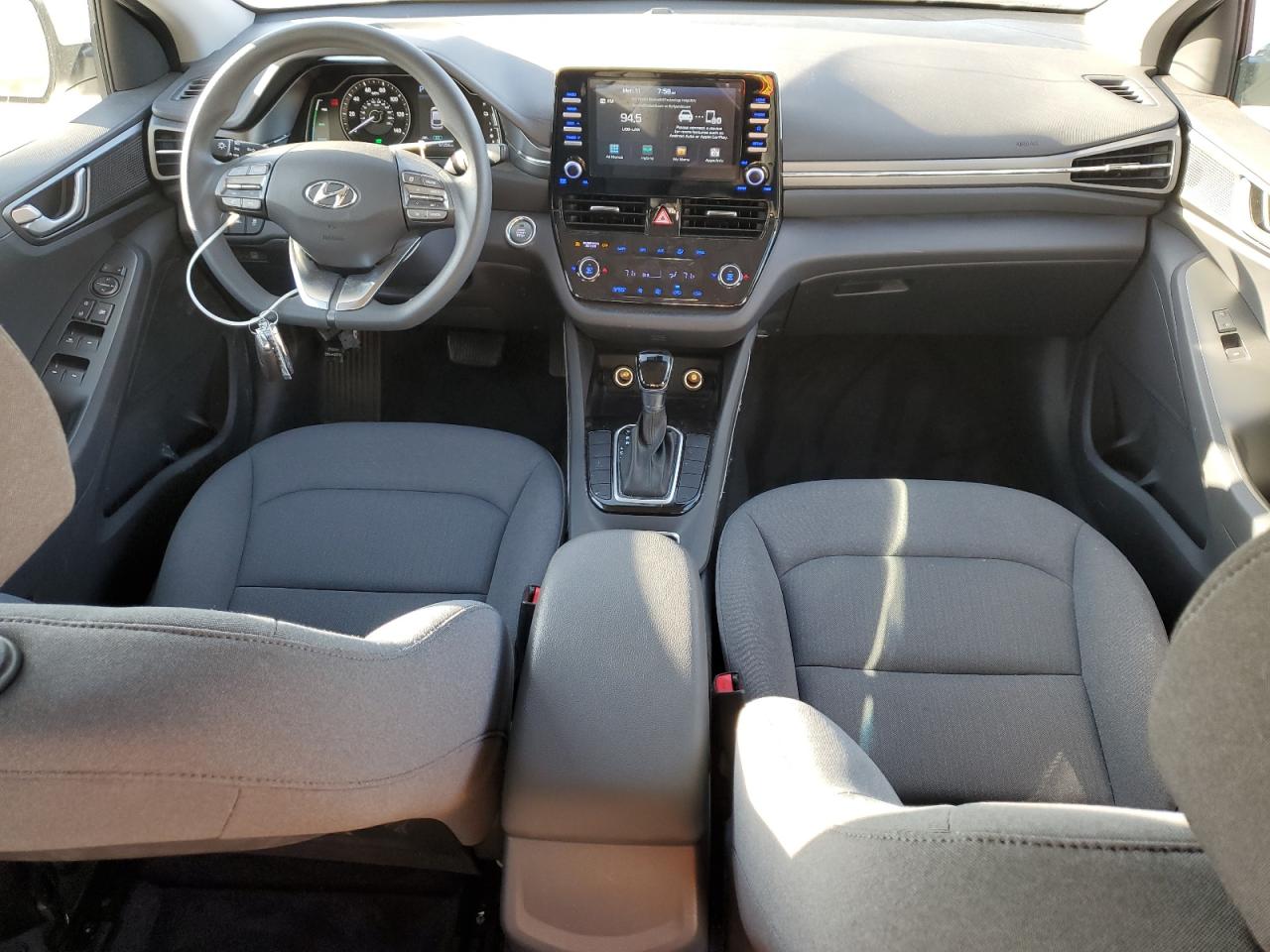 2020 Hyundai IONIQ - Image 8
