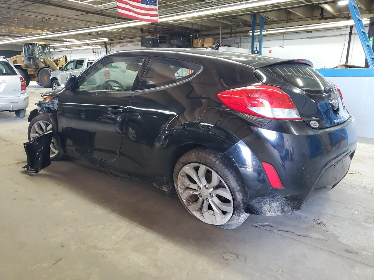2012 Hyundai Veloster - Image 2