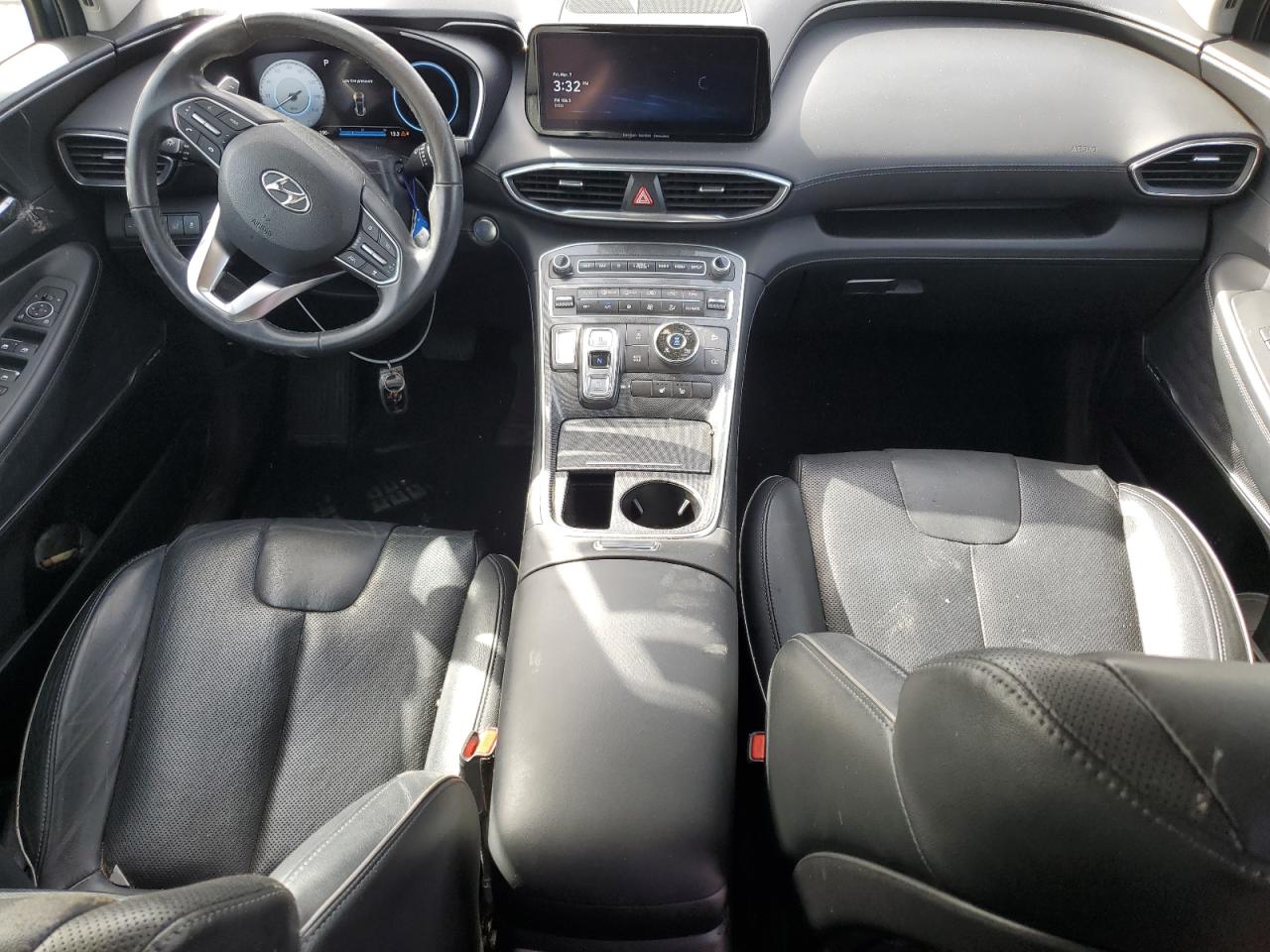 2022 Hyundai Santa Fe - Image 8