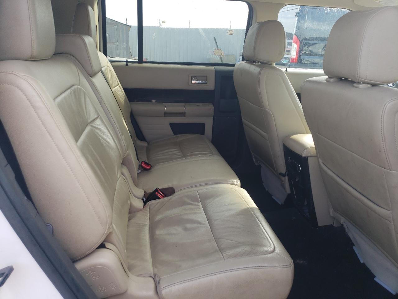 2014 Ford Flex - Image 11