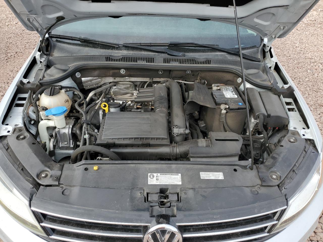2017 Volkswagen Jetta - Image 11