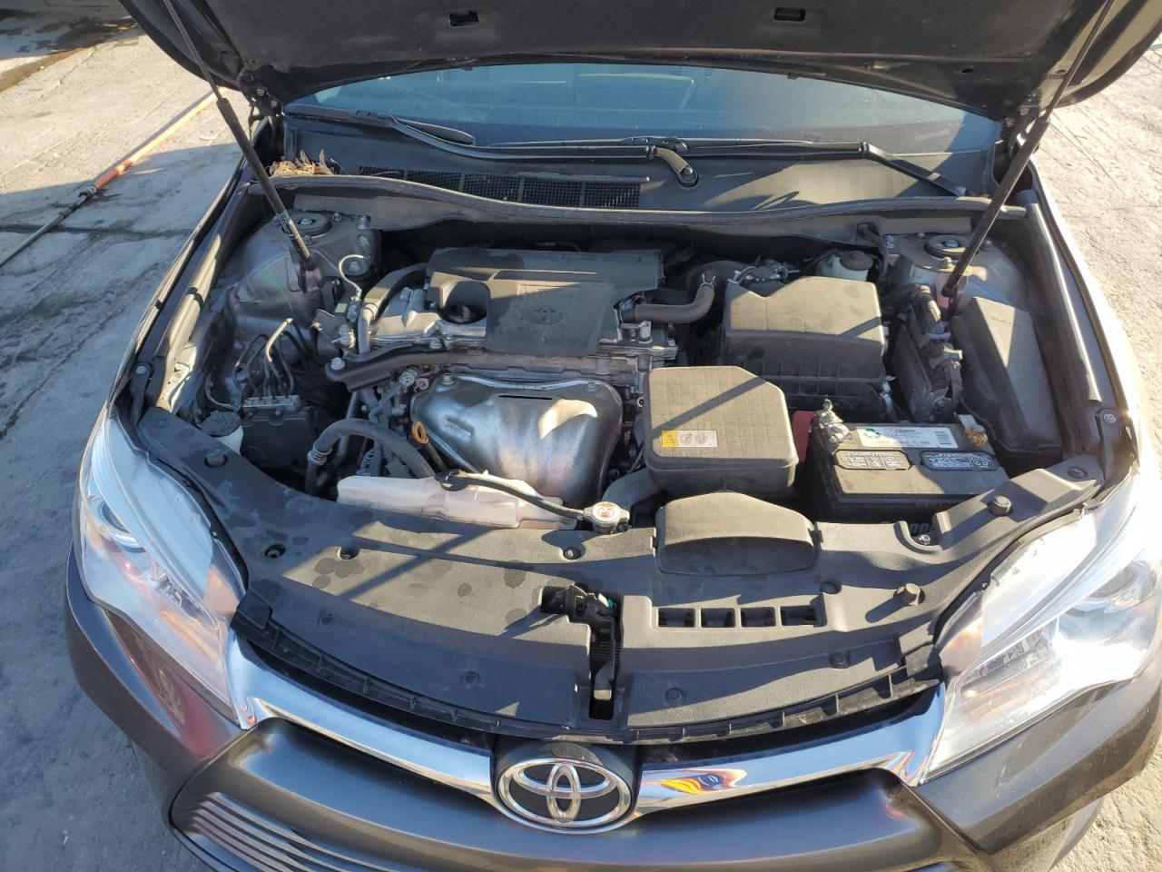 2017 Toyota Camry - Image 11