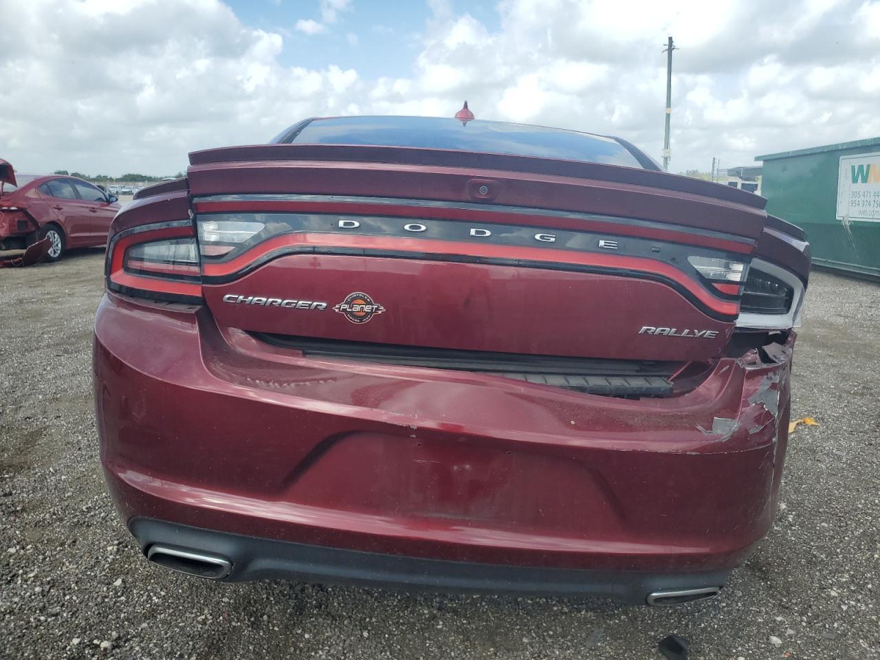 2017 Dodge Charger - Image 6