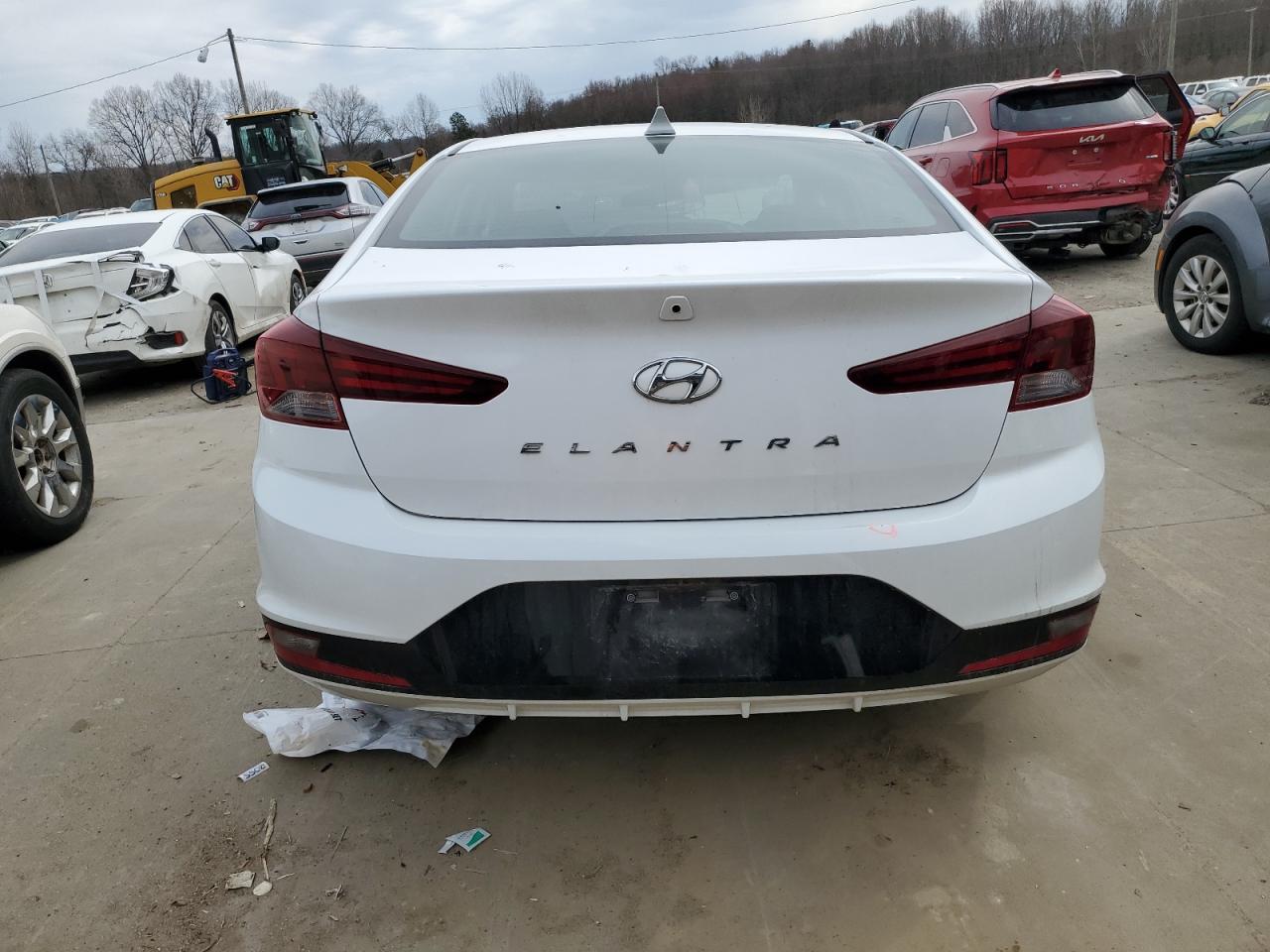 2020 Hyundai Elantra - Image 6