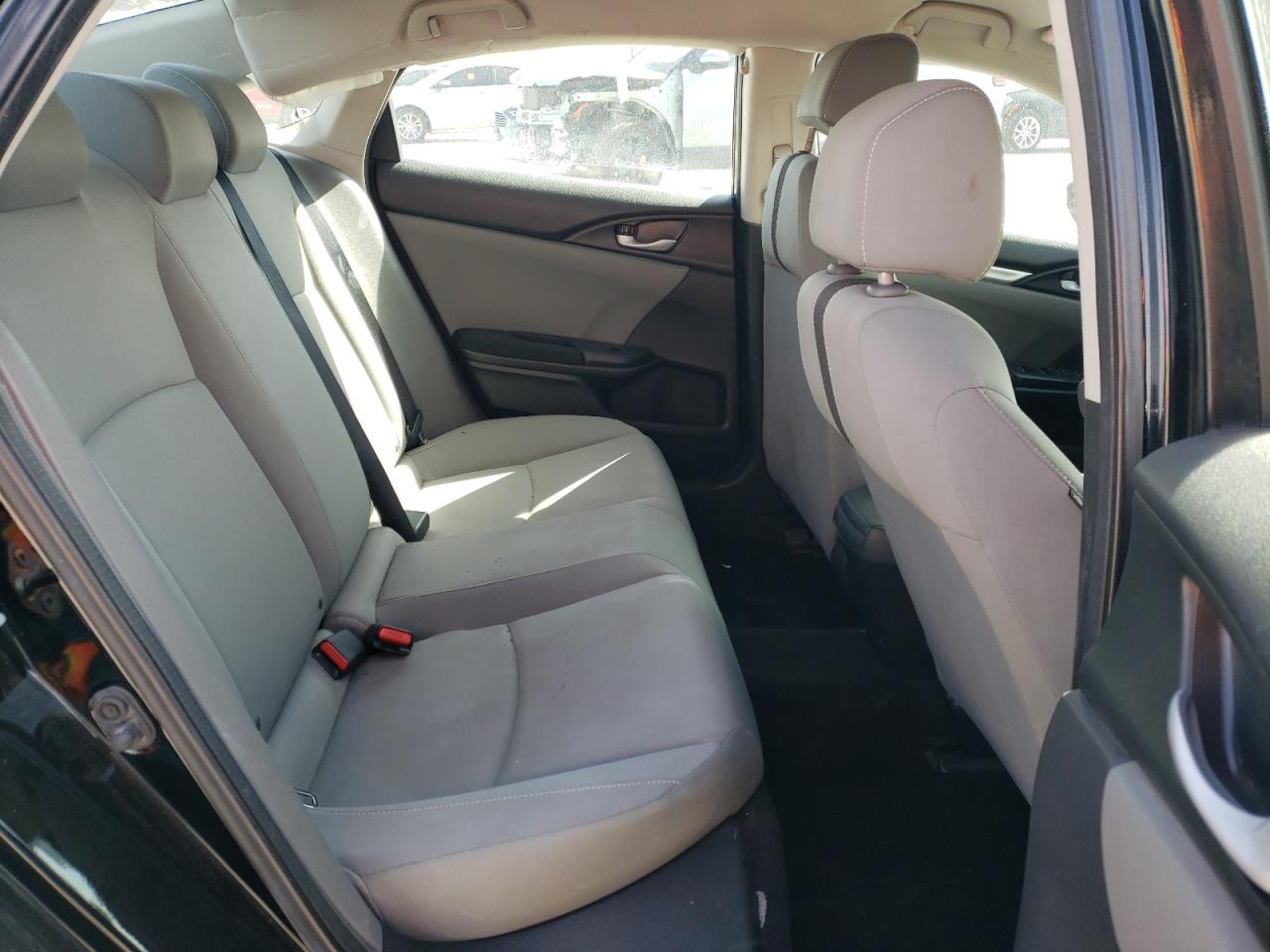 2019 Honda Civic - Image 10