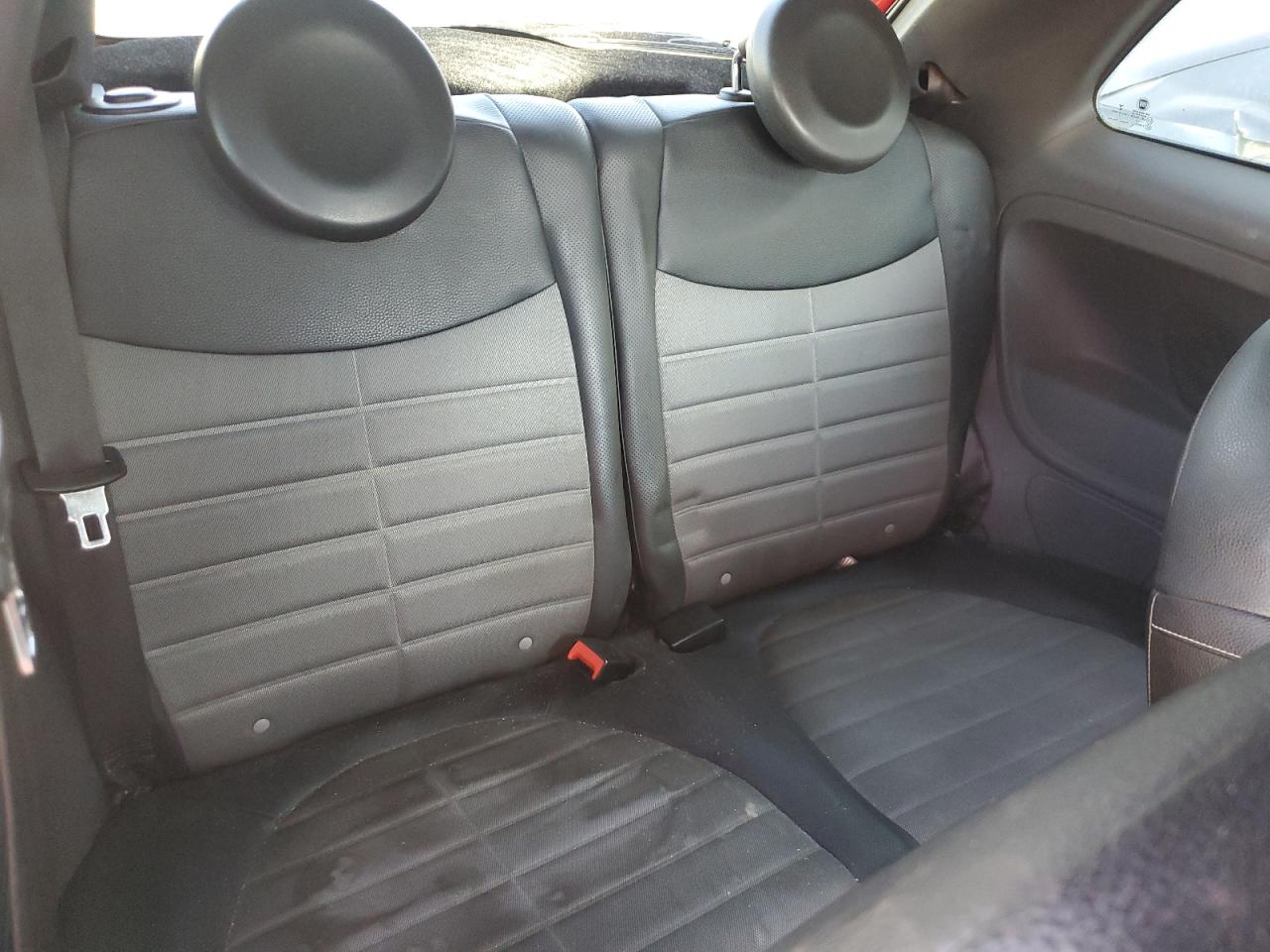 2013 Fiat 500 - Image 10
