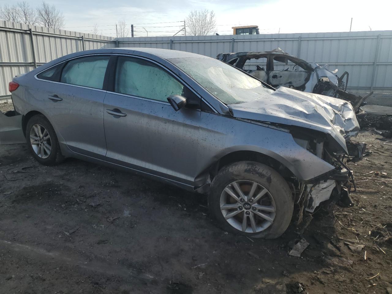 2017 Hyundai Sonata - Image 4