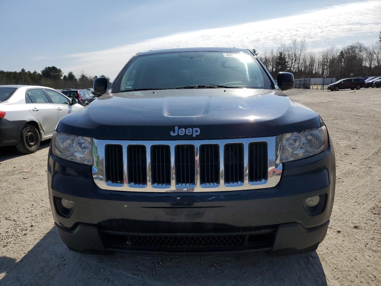 2011 Jeep Grand Cherokee - Image 5