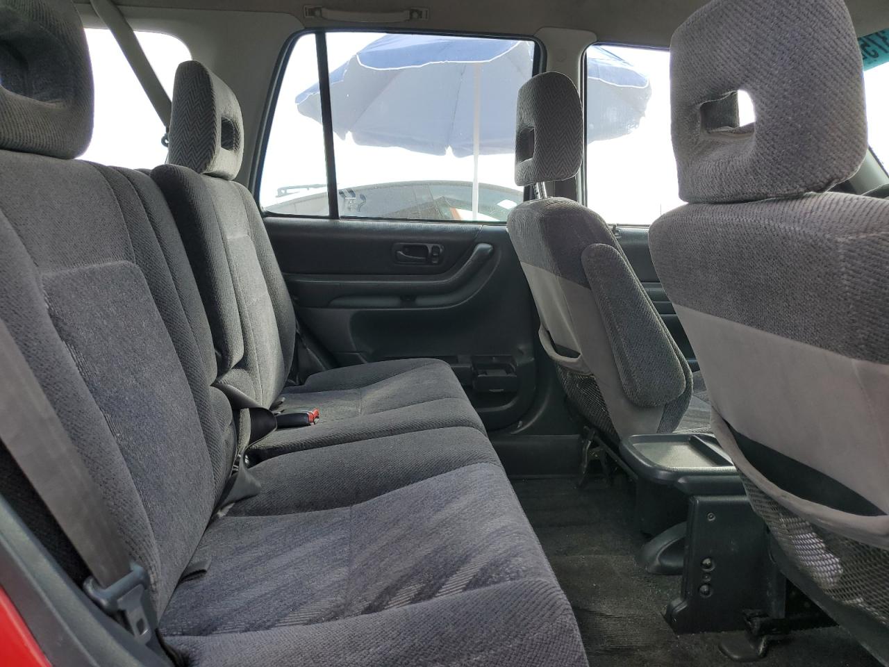 1999 Honda CR-V - Image 11