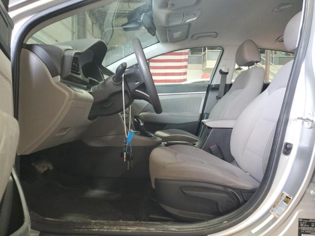  HYUNDAI ELANTRA 2020 Srebrny