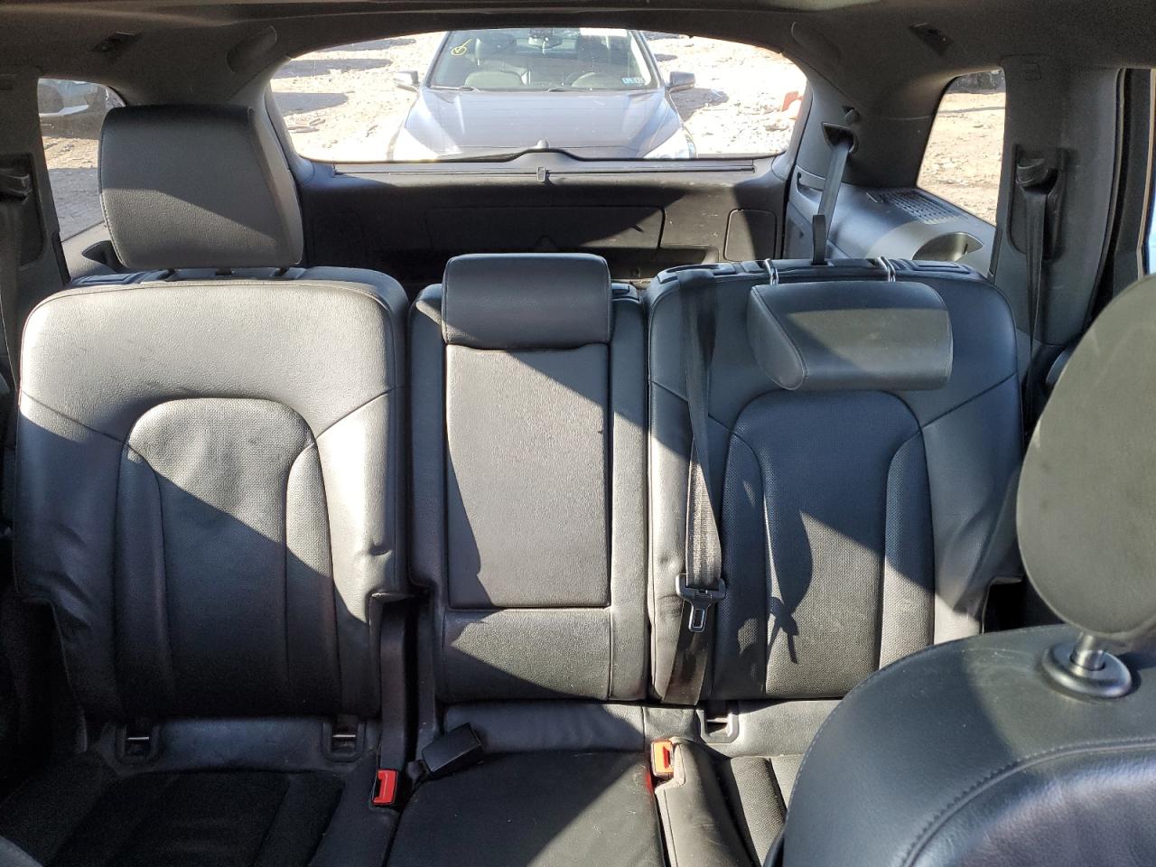 2015 Audi Q7 - Image 10