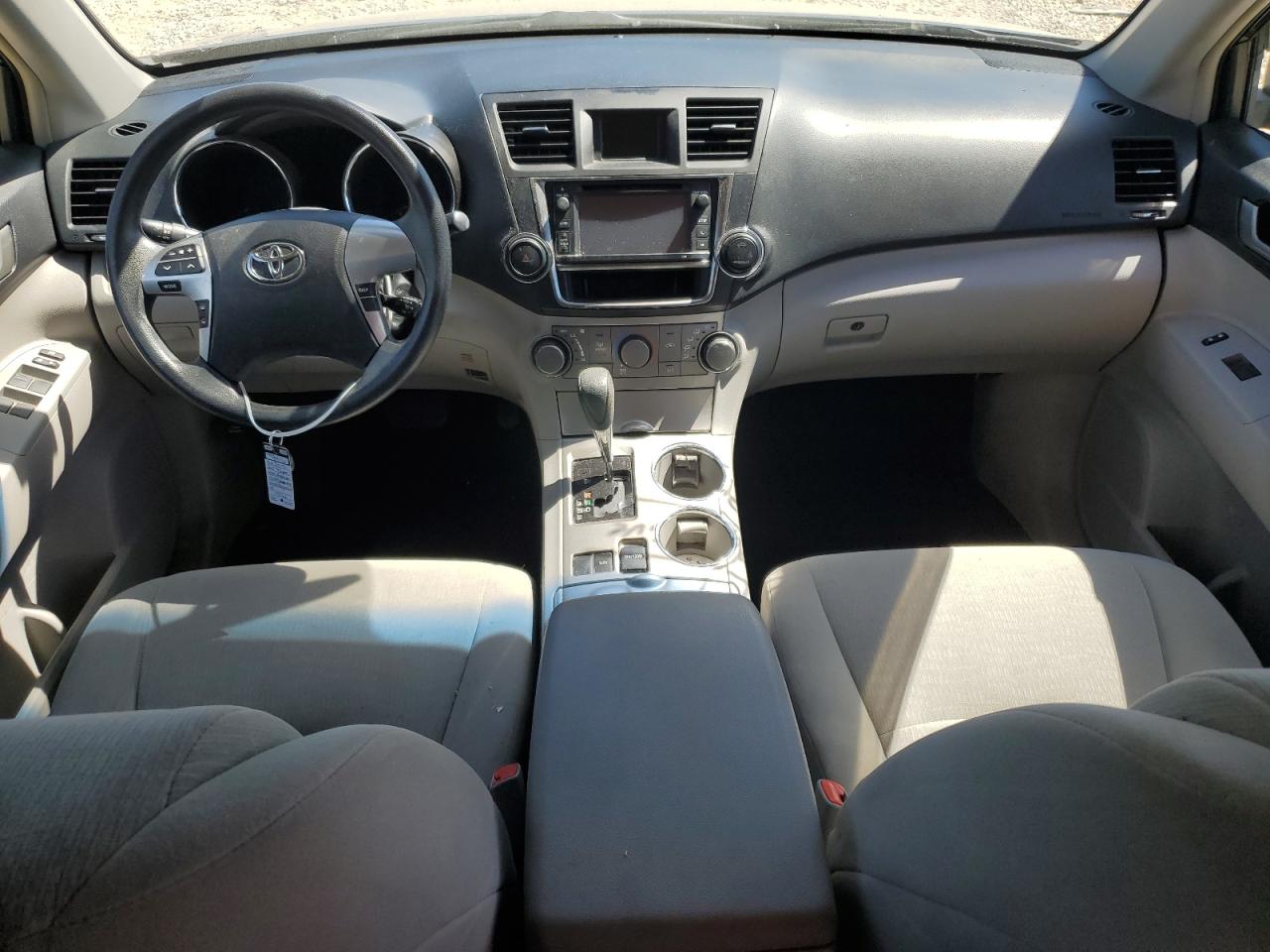 2013 Toyota Highlander - Image 8