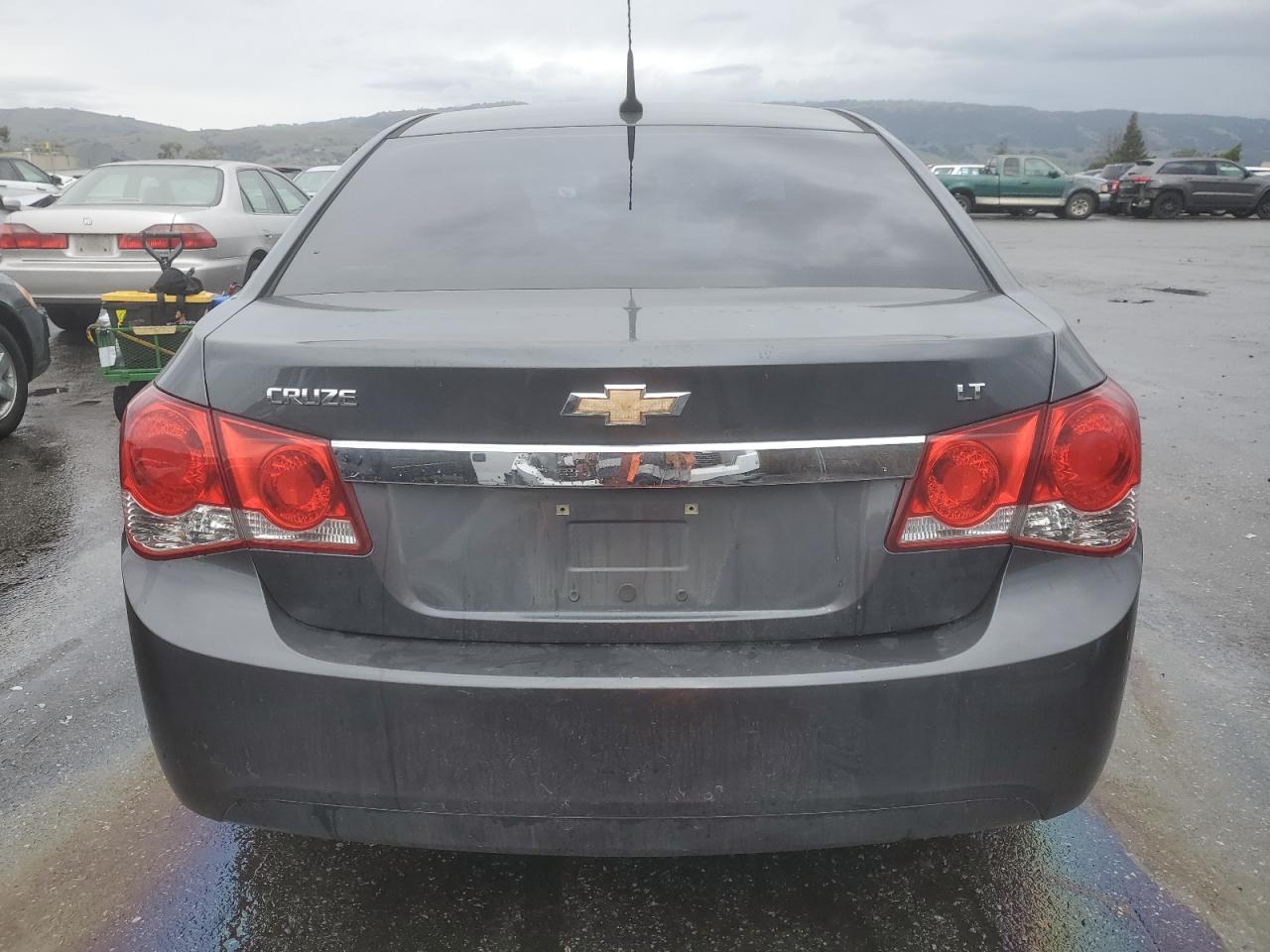 2013 Chevrolet Cruze - Image 6