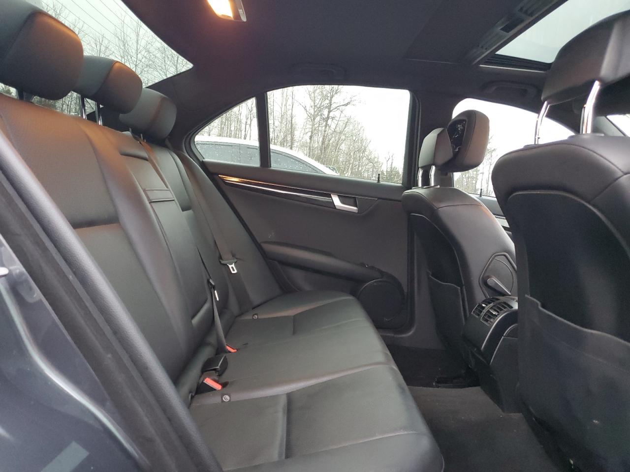 WDDGF8AB8EA914502 2014 Mercedes-Benz C 300 4Matic